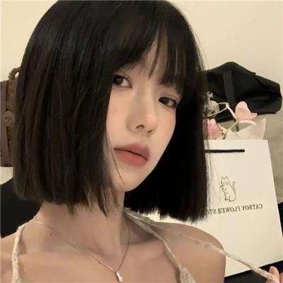 地球外少年少女海报