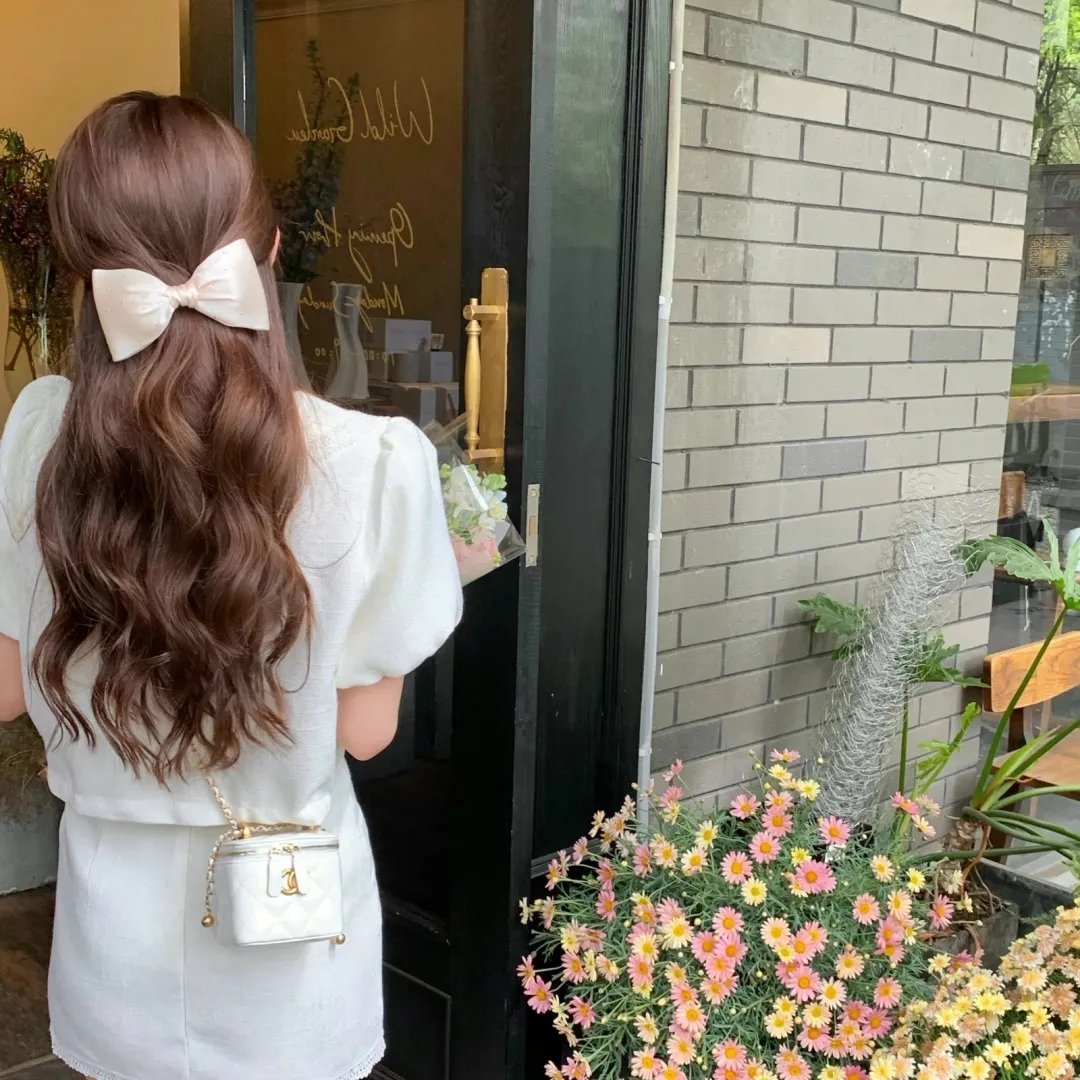 爱情枪手海报