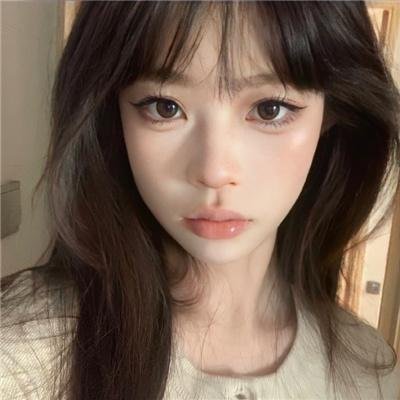 6号叩应女郎海报