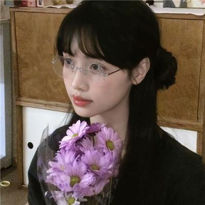老白男不难海报